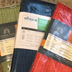 Indoor outdoor fabric table cloths